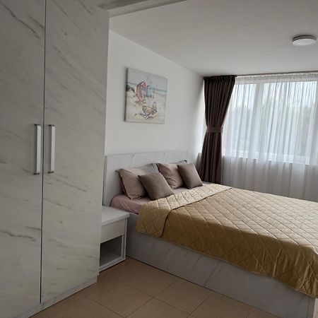 Apartments Residence Dj Petrovac 외부 사진