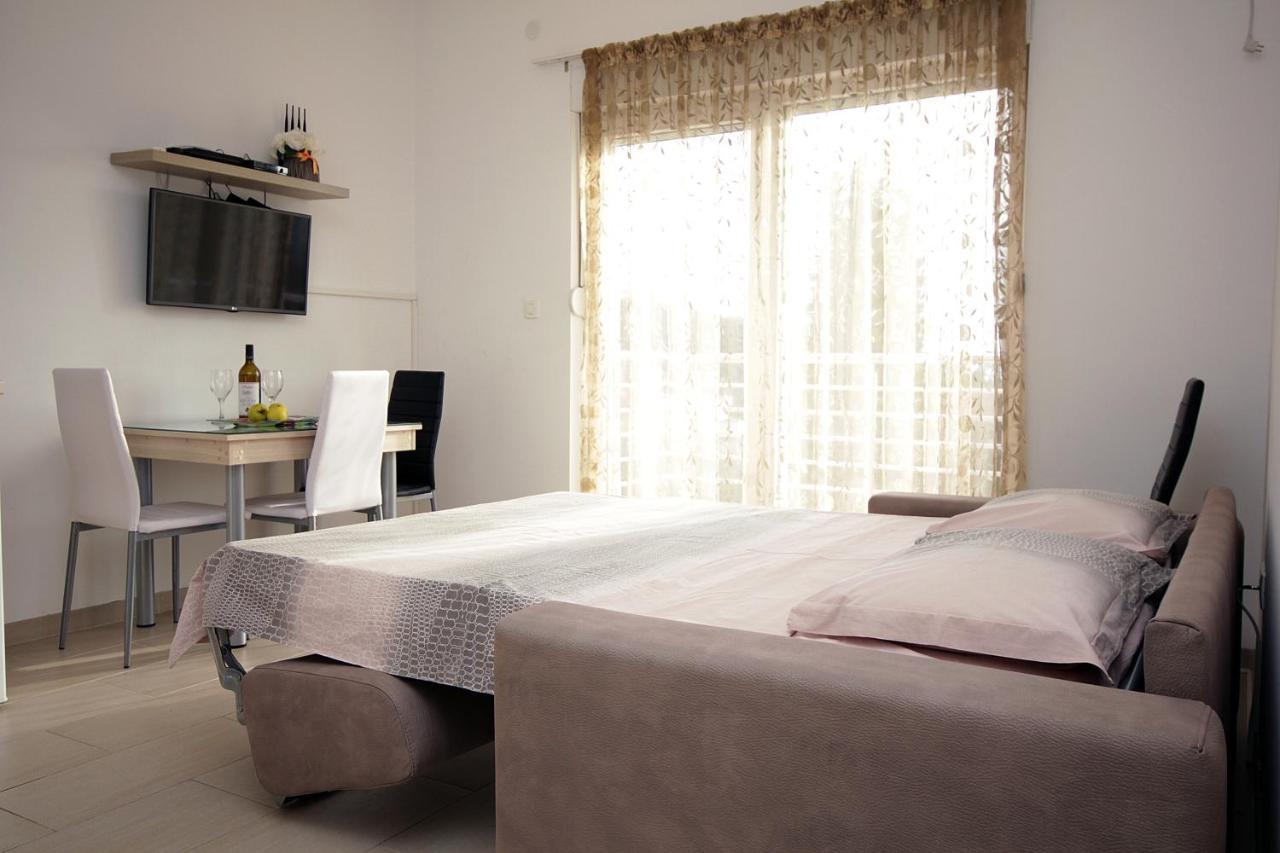 Apartments Residence Dj Petrovac 외부 사진