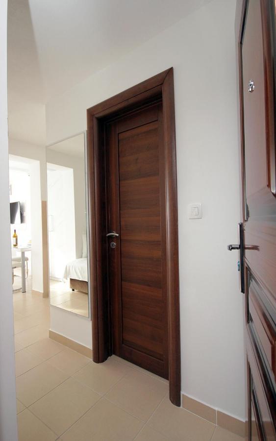 Apartments Residence Dj Petrovac 외부 사진
