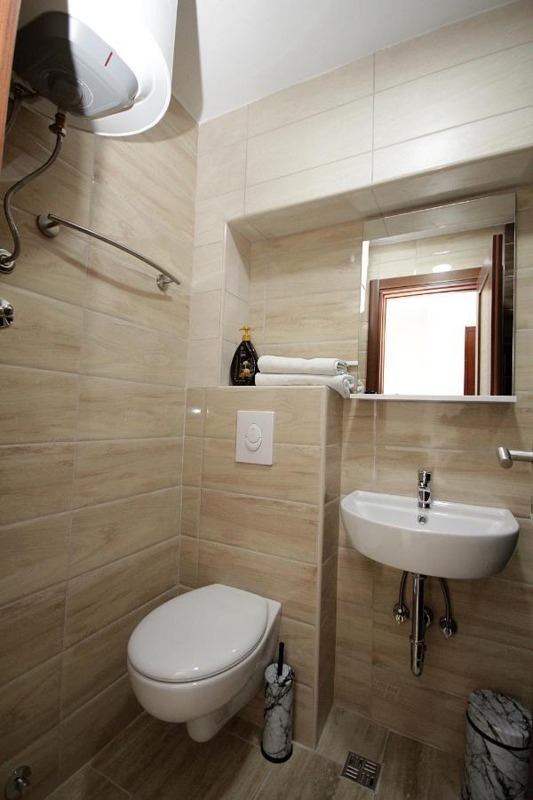 Apartments Residence Dj Petrovac 외부 사진